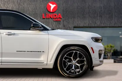 2023 JEEP GRAND CHEROKEE — миниатюра 8