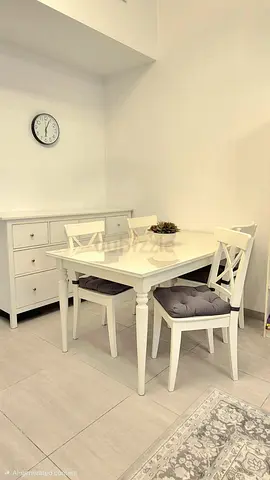 Extendable wooden dining table - seats 6-8, used (with dimensions shown)