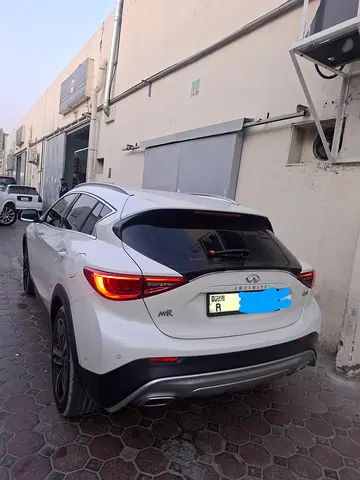 2018 Infiniti Q30 照片 6