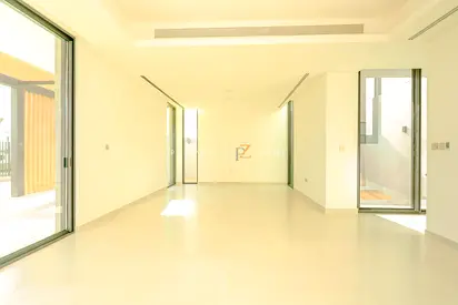 LUXURIOUS VILLA I READY TO MOVE IN I BRAND NEW