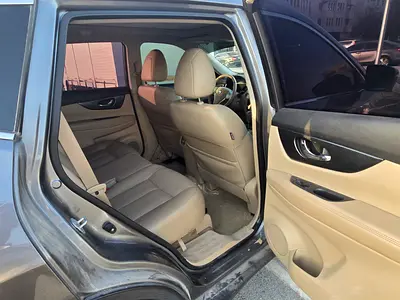 2015 Nissan X-TRAIL 照片 12