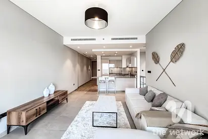 1 Bed + Study | Vacant | Furnished