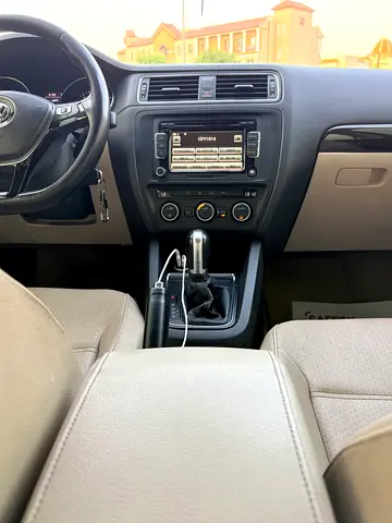 2016 Volkswagen JETTA 照片 6