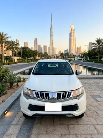 2018 Mitsubishi L200 4X4 Double Cab GLS - GCC Specs