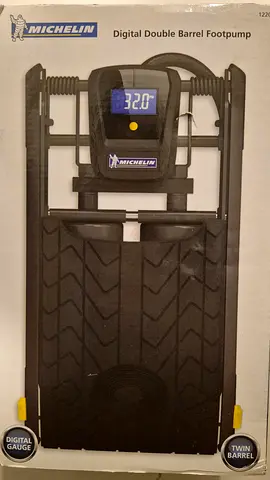 Michelin Digital Double Barrel Foot Pump