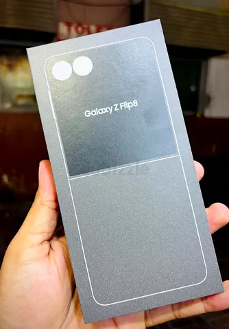 Samsung Galaxy Z Flip 8 5G | 512Gb | UAE 🇦🇪