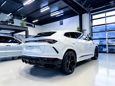 2019 Lamborghini URUS — миниатюра 15