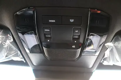 صورة 13 لـ 2026 Toyota PRADO