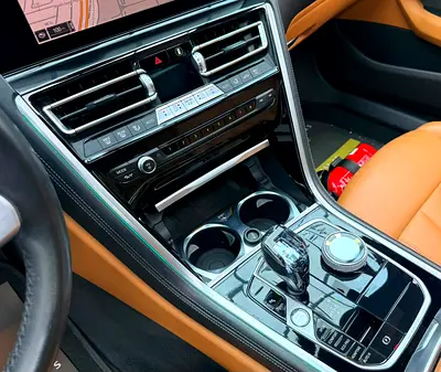 صورة 16 لـ 2022 BMW 8-SERIES