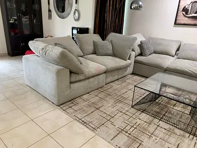 Looks great condition 2 piece pan Emirates Pianca sofa