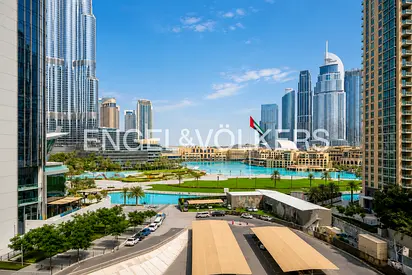 Burj Khalifa & Fountain View | Spacious & Bright | Premium