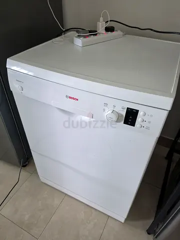 Bosch freestanding white dishwasher - perfect condition. Silence Plus