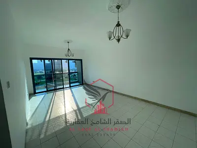 Sea View of Al Majaz Park – Spacious 2-Bedroom Apartment with Balcony, Modern Finishing, for Annual Rent in One of the Finest Towers in Sharjah