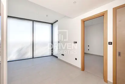 Negotiable Price | High Floor Unit | Vacant