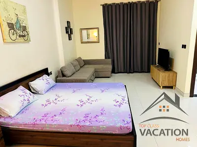 MODERN STUDIO II PARKING, GYM & POOL II WITH BALCONY