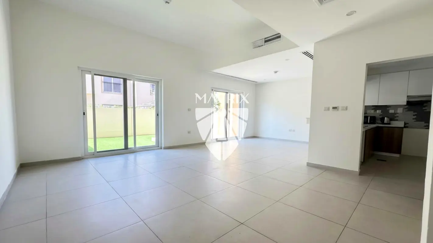 Well Maintained | Amazing Location | Good Layout