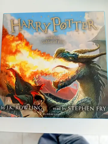 Harry Potter and the Goblet of Fire (Audiobook, narrated by Stephen Fry)