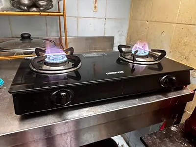 Used 2-Burner Glass Top Gas Stove - Proper Working Condition