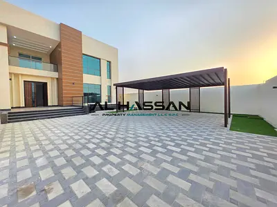 Modern 4BR +Maid Room | Covered Car Parking | Personal Entrance | Big Front Yard | Spacious Kitchen