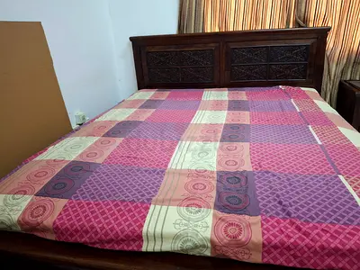 Master bed with mattress