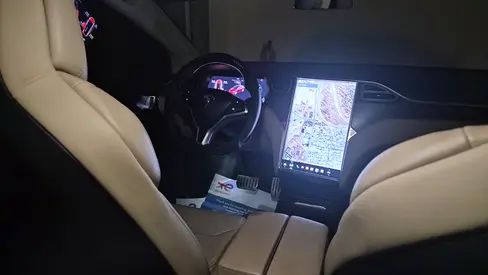 2017 Tesla MODEL X 照片 7