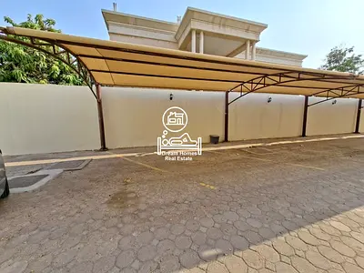 Nice, clean 4 bed villa in between two bridges