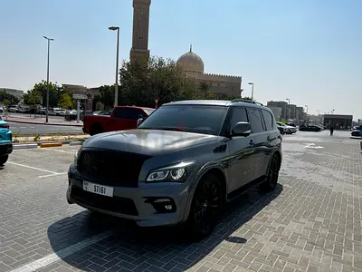 Infiniti QX80 Luxury 2016 | GCC Specs | Full Service History