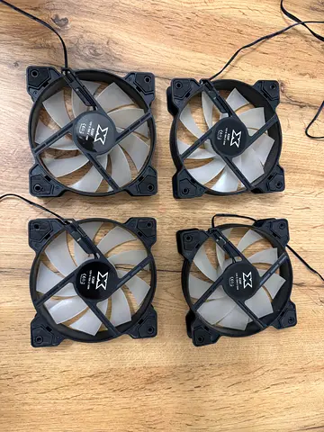 Pc fans with n without rgb lights