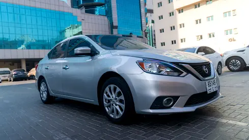 2019 Nissan SENTRA — фото 5