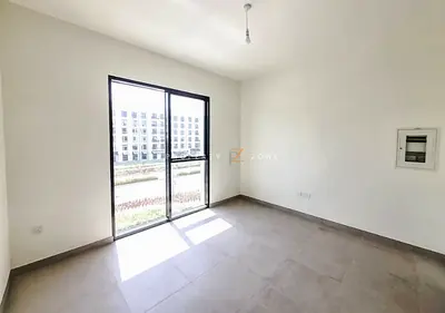 VACANT IN SEPT | BOULEVARD VIEW | MULTIPLE CHEQUES