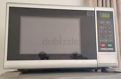 Black & Decker Silver Microwave Oven - Used, Working
