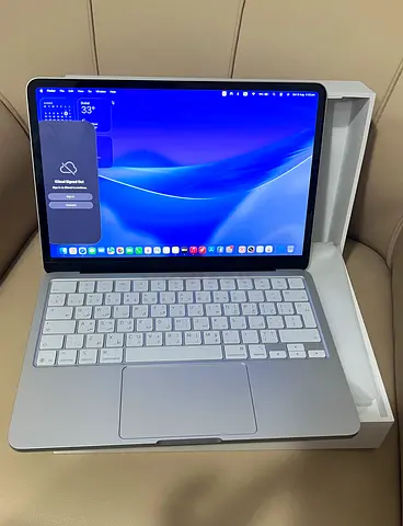 MacBook Neo A18 chip 13-inch Silver - New Condition with Charger 2026 model 15 days old only