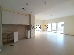 VACANT | READY TO MOVE | UNFURNISHED