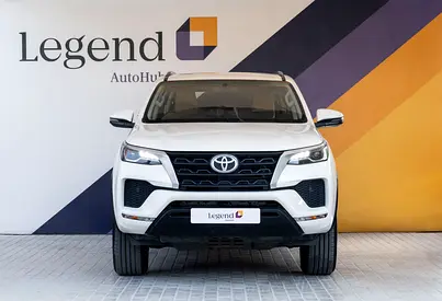 2022 Toyota FORTUNER 照片 2