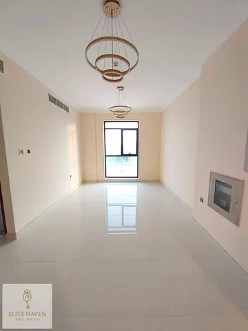 🏡 شقة 2BHK واسعة وجديدة بالكامل – تلال سيتي، الشارقة ✨