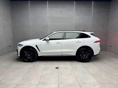 2021 Jaguar F-PACE — фото 2