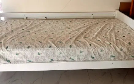 White Single Daybed / Single Bed Frame with Mattress