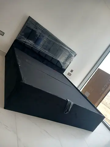 Brand new King size Hydrolic storage Luxury Family Available