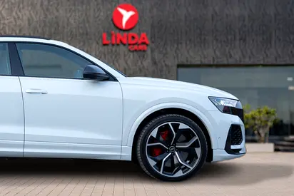 صورة 8 لـ 2022 AUDI RS Q8