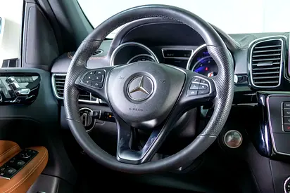 2016 Mercedes-BENZ GLE thumbnail 17