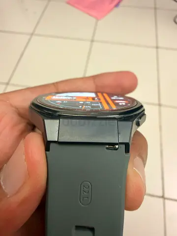 Honor watch 5 ultra (Gray) - Brand new Condition with Extra Strap without box