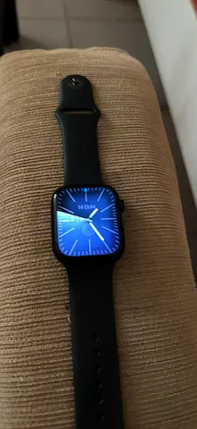 Apple Watch Series (Black) with Black Sport Band - Good Condition