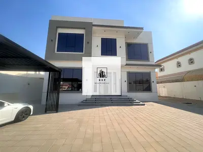 Premium luxurious 5bedroom Villa | Prime location | Al TARFA