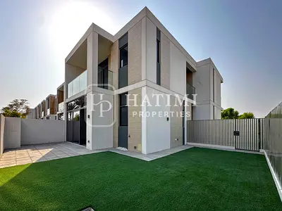 Single Row | Corner Townhouse | Ready to View