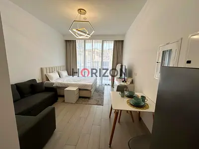 Vacant | Fully Furnished | Bright Home