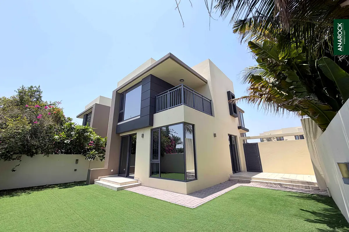 Semi Detached Villa | Maids Room | Exclusive
