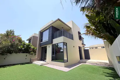 Semi Detached Villa | Maids Room | Exclusive
