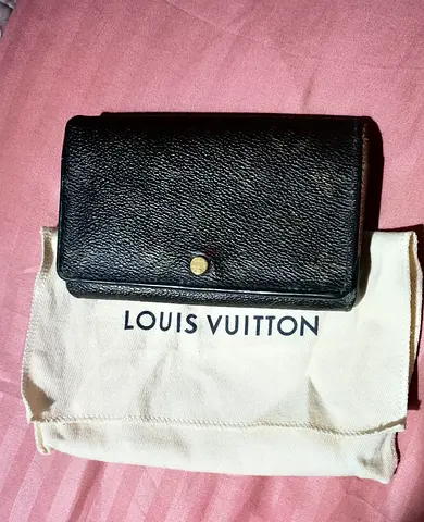Pre-owned Louis Vuitton Monogram Compact Leather Wallet
