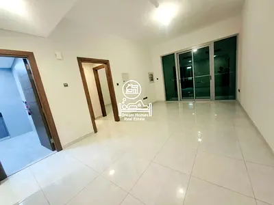 Brand new 1-bed Flat with parking in Shabiya-9