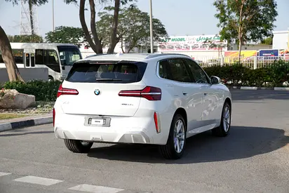 2026 BMW X3 缩略图 16